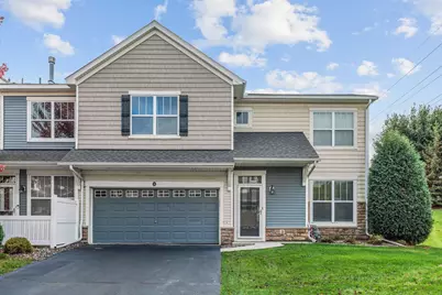 1952 Commonwealth Boulevard #4, Chanhassen, MN 55317 - Photo 1