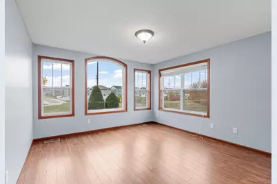 1952 Commonwealth Boulevard #4, Chanhassen, MN 55317 - Photo 21