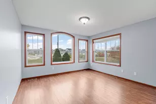 1952 Commonwealth Blvd, Chanhassen, MN 55317 - Photo 21