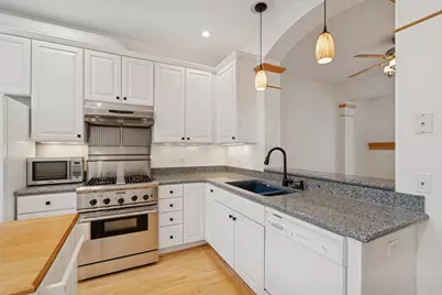 1 4th Avenue N #103, Minneapolis, MN 55401 - Photo 5