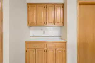 9032 McGuffey Rd, Eden Prairie, MN 55347 - Photo 9