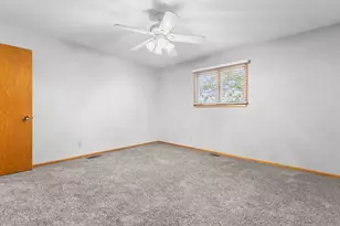 3212 33rd Ave NE, Saint Anthony, MN 55418 - Photo 13