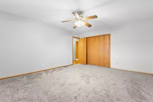 3212 33rd Ave NE, Saint Anthony, MN 55418 - Photo 15