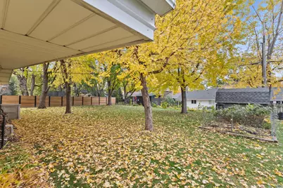 3212 33rd Avenue NE, Saint Anthony, MN 55418 - Photo 23