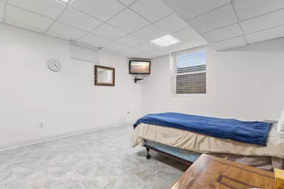 3212 33rd Avenue NE, Saint Anthony, MN 55418 - Photo 17