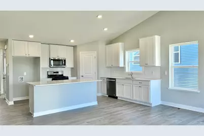 1613 Shasta Drive, Shakopee, MN 55379 - Photo 1