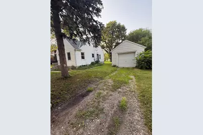 523 E 11th Street, Gibbon, MN 55335 - Photo 3