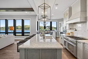 525 Smithtown Ct, Excelsior, MN 55331 - Photo 31