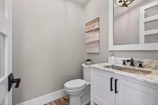 525 Smithtown Ct, Excelsior, MN 55331 - Photo 47