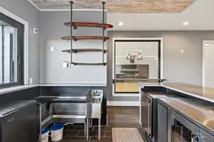 525 Smithtown Ct, Excelsior, MN 55331 - Photo 95