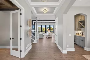 525 Smithtown Ct, Excelsior, MN 55331 - Photo 9