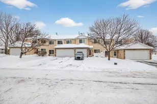 15749 Fjord Ave, Apple Valley, MN 55124 - Photo 5