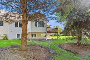 13973 Falcon Ave, Apple Valley, MN 55124 - Photo 7