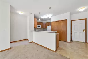 8200 W 33rd St, Saint Louis Park, MN 55426 - Photo 7