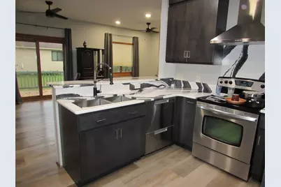 1640 Patriot Drive, Fairmont, MN 56031 - Photo 5