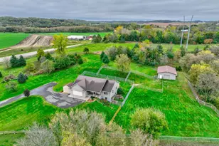 W10006 State Road 29, River Falls, WI 54022 - Photo 5