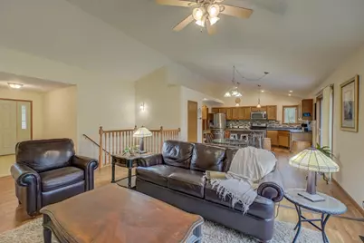 W10006 State Road 29, River Falls, WI 54022 - Photo 9