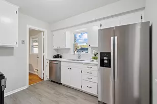 6322 50th Ave N, Crystal, MN 55428 - Photo 5