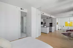 201 S 11th St, Minneapolis, MN 55403 - Photo 29