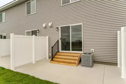 1073 Century Village Lane NE, Rochester, MN 55906 - Photo 5