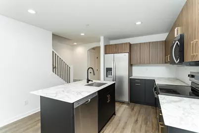 1077 Century Village Lane NE, Rochester, MN 55906 - Photo 9