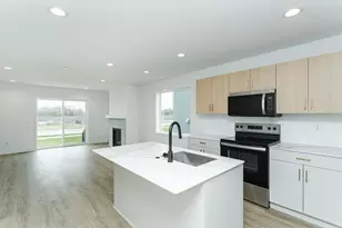 1081 Century Village Ln NE, Rochester, MN 55906 - Photo 9