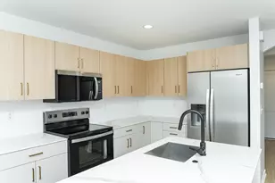 1081 Century Village Ln NE, Rochester, MN 55906 - Photo 7