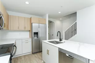 1081 Century Village Ln NE, Rochester, MN 55906 - Photo 7