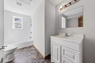 3939 Westbury Dr, Eagan, MN 55123 - Photo 21