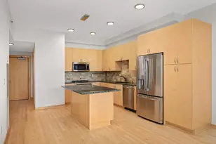 1240 S 2nd St, Minneapolis, MN 55415 - Photo 7