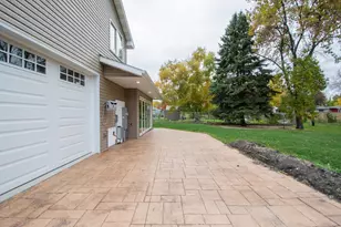 1712 12th St S, Moorhead, MN 56560 - Photo 45