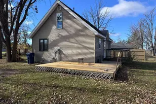 311 Roosevelt Rd SW, Bemidji, MN 56601 - Photo 3