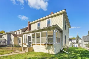 1611 Edmund Ave, Saint Paul, MN 55104 - Photo 3