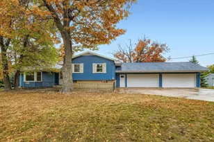 1611 Cloud Dr NE, Blaine, MN 55449 - Photo 1