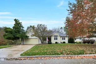 1134 Valley View Rd, Lake City, MN 55041 - Photo 1