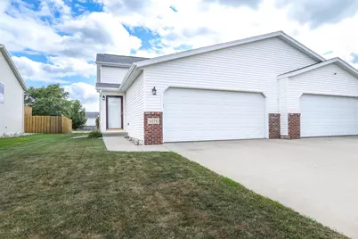 4276 39 1/2 Avenue S, Fargo, ND 58104 - Photo 1