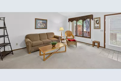 1763 3rd Avenue SW, Rochester, MN 55902 - Photo 5