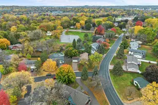 13147 Thomas Ave S, Burnsville, MN 55337 - Photo 27