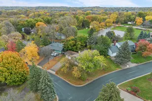 13147 Thomas Ave S, Burnsville, MN 55337 - Photo 29