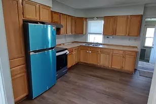 907 10 St NW, Bemidji, MN 56601 - Photo 3