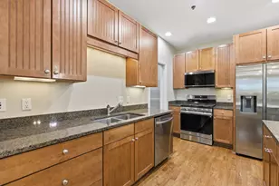 17820 Valley Cove Ct, Deephaven, MN 55391 - Photo 5