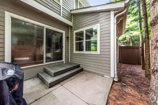 17820 Valley Cove Ct, Deephaven, MN 55391 - Photo 9