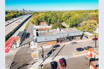 365 Earl Street, Saint Paul, MN 55106 - Photo 3