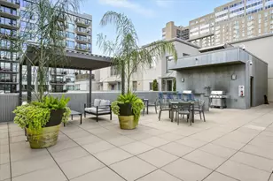 521 S 7th St, Minneapolis, MN 55415 - Photo 21