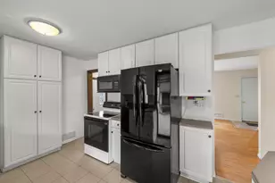 2841 Brunswick Ave S, Saint Louis Park, MN 55416 - Photo 3