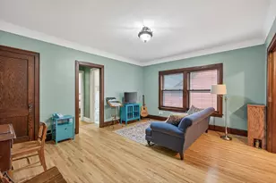 2309 Grand Ave S, Minneapolis, MN 55405 - Photo 3