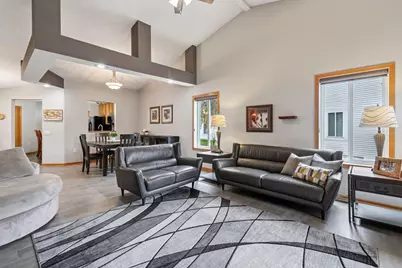 6366 156th Street W, Apple Valley, MN 55124 - Photo 11