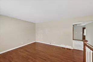 3252 Jersey Ave S, Saint Louis Park, MN 55426 - Photo 17