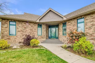 6425 15th St S, Fargo, ND 58104 - Photo 3