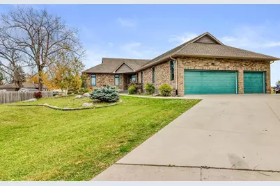 6425 15th Street S, Fargo, ND 58104 - Photo 1